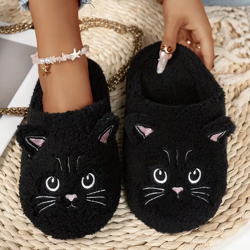 Cozy Unisex Plush Slippers wit - Embroidery Garments ulasan dan harga